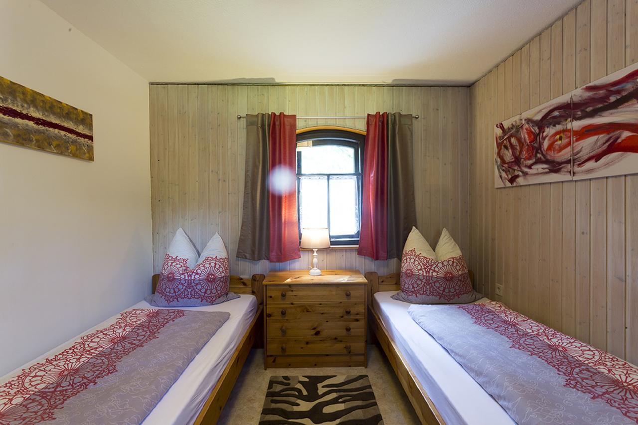 וואלדסאסן Ferienhaus Am Alten Bahndamm מראה חיצוני תמונה